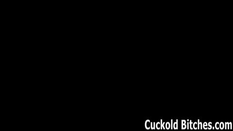 6562